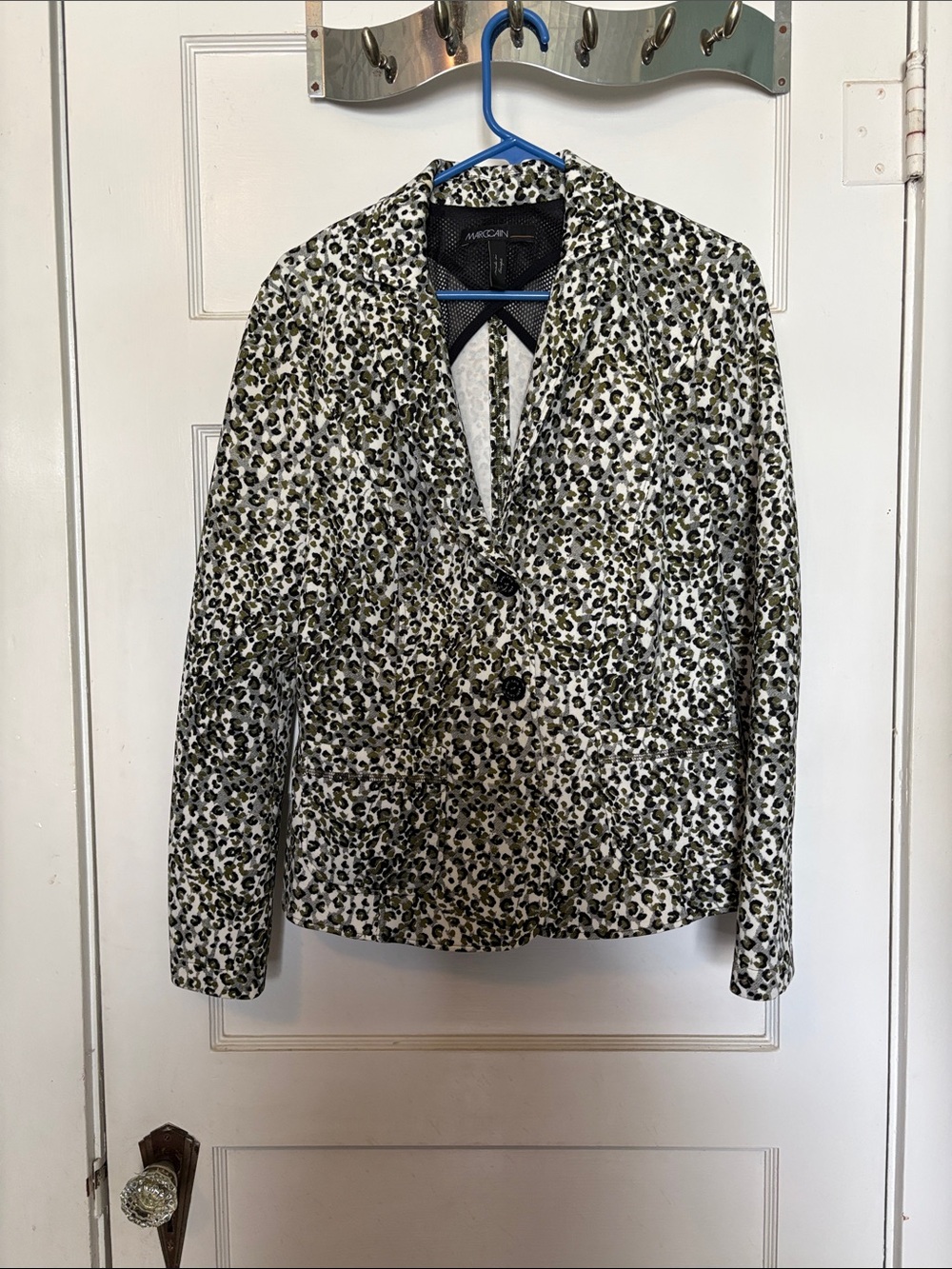 Marc Cain White Olive and Black Leopard Print Blazer Size N5 (US S/M)